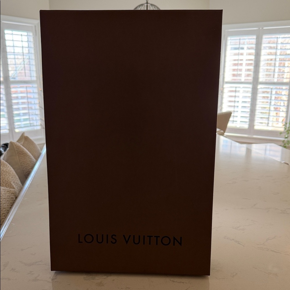 Louis Vuitton Vintage Chocolate Brown Box for Decor Gift Giving Medium 3” thick